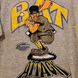 Men's Grey Vintage Large Octane Bat Attack Graphic T-Shirt